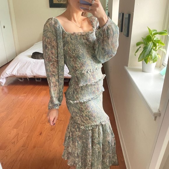 LoveShackFancy Floral Tiered Sabrina Long Sleeve Dress Size Medium - Picture 3 of 8